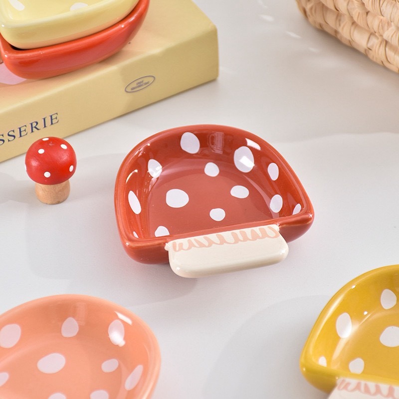 ✨新品現貨上架✨點點蘑菇陶瓷小碟子 倉鼠用品-細節圖2