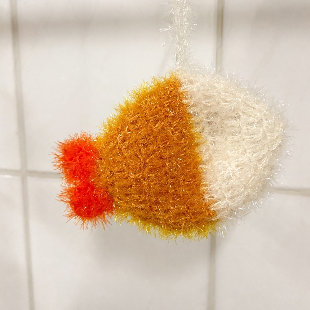 【Miki Chen 插畫工作室】 台灣原創插畫-純手工鉤針可愛菜瓜布洗澡洗碗海獺海豹好朋友吊飾-細節圖10