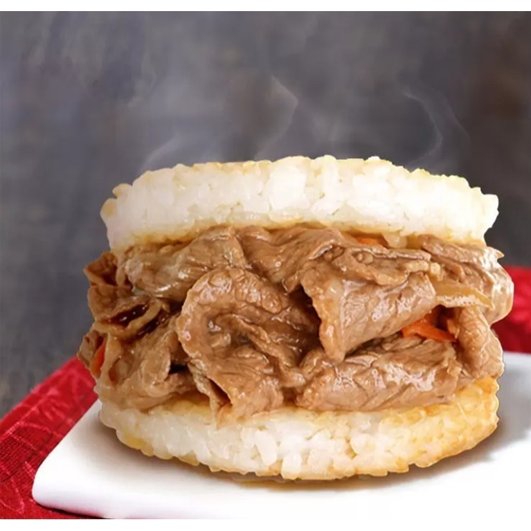 【小資族最愛】 好市多COSTCO代購 🈵399免運 喜生 冷凍洋蔥牛肉米漢堡 即食料理 小點 點心-細節圖3