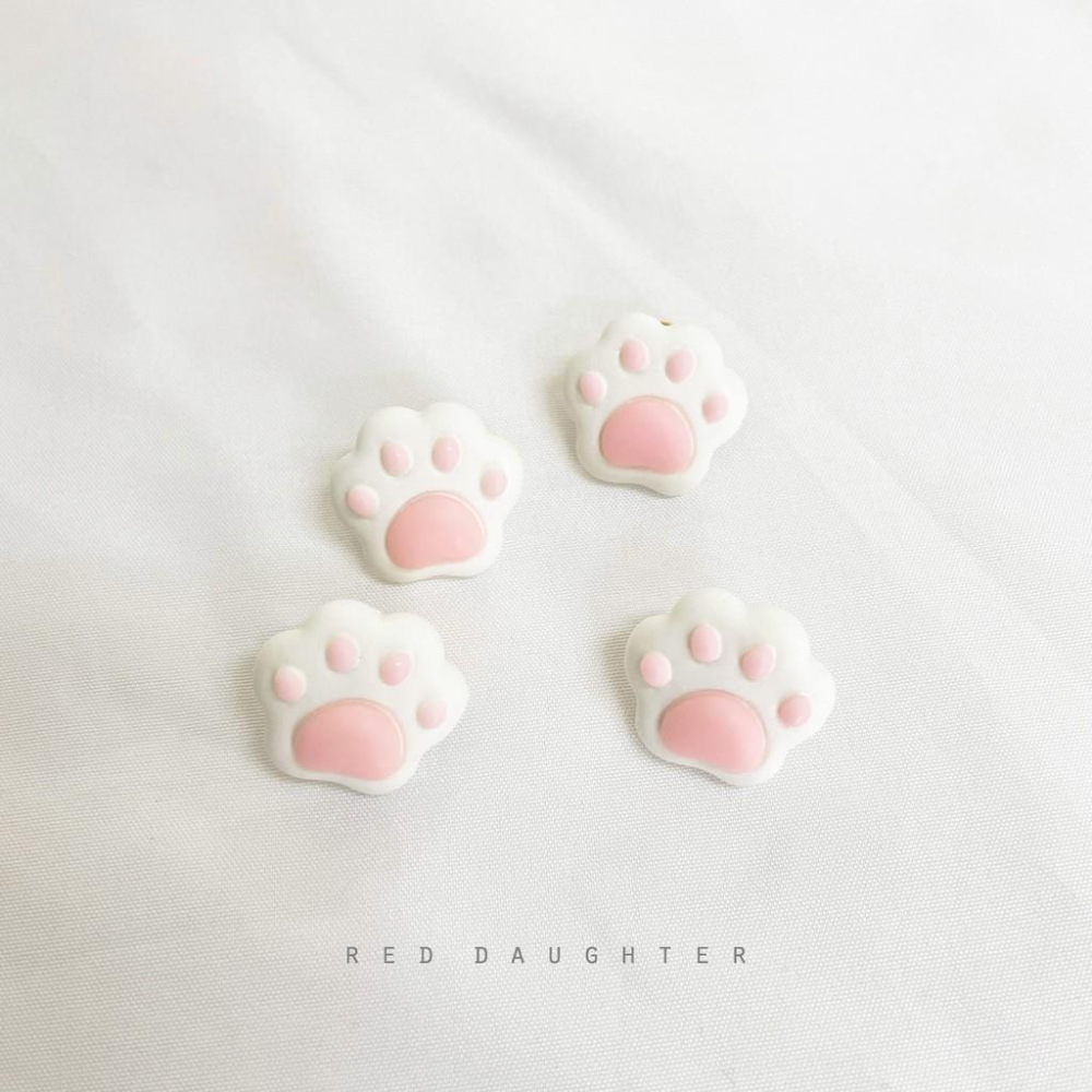 紅女兒〔任選三件優惠〕徽章扣 別針 胸針 徽章 胸章 小別針 地球 紅花 白雲 雲朵 貓腳印 可愛 別針徽章 別針胸針-細節圖5