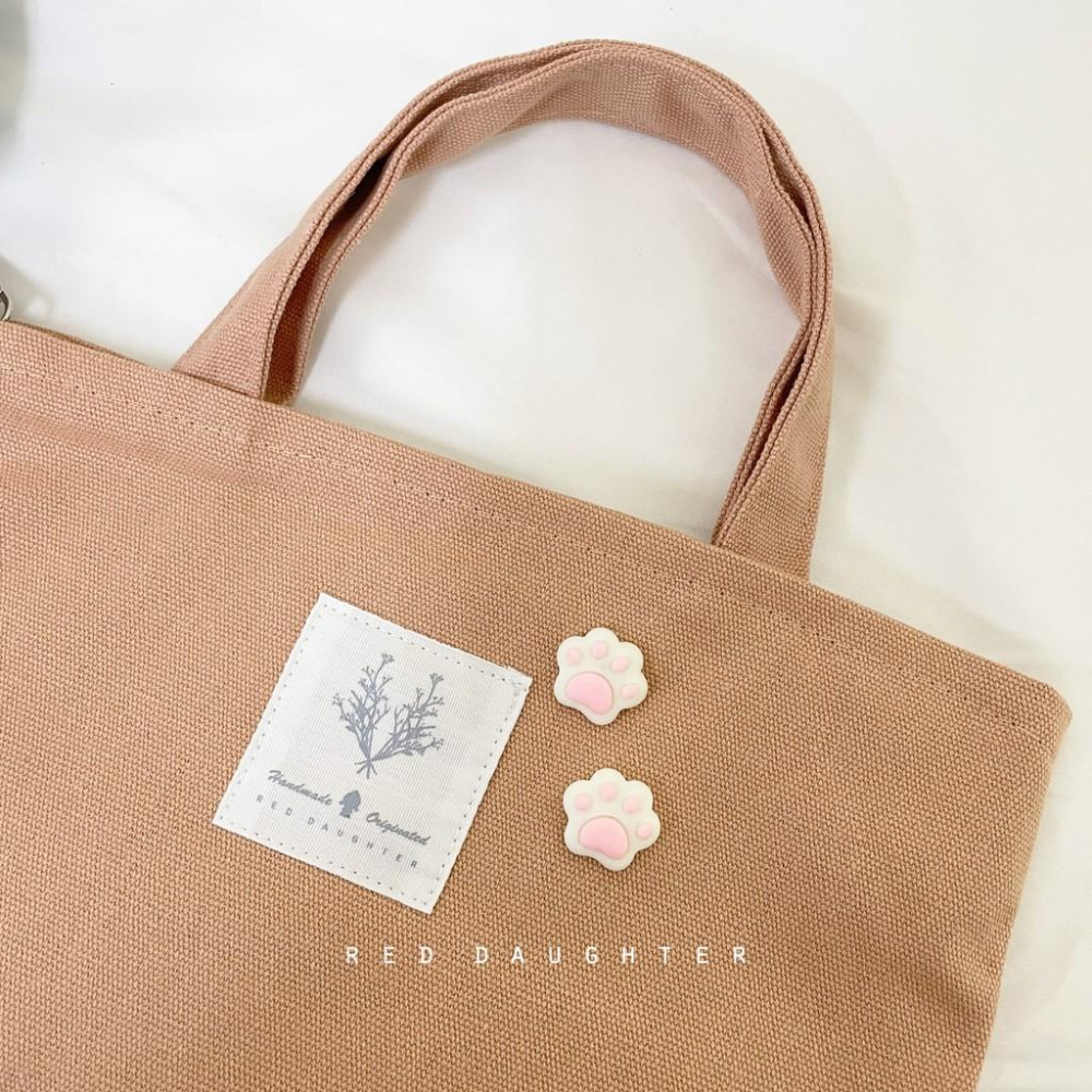 紅女兒〔任選三件優惠〕徽章扣 別針 胸針 徽章 胸章 小別針 地球 紅花 白雲 雲朵 貓腳印 可愛 別針徽章 別針胸針-細節圖8