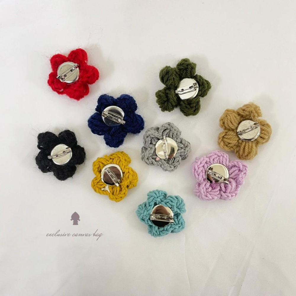 紅女兒〔毛線質感別針〕小花別針 別針 胸針 徽章 別針胸針 小別針 別針可愛 立體別針 毛線別針 毛絨別針 花朵 別針-細節圖4