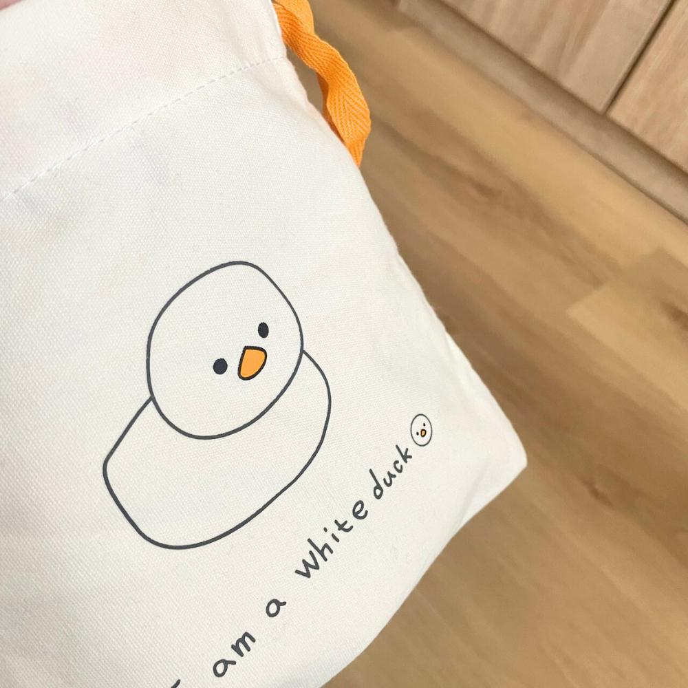 紅女兒〔文創小白鴨〕可愛束口袋 小束口袋 小物收納包 收納袋 束口包 束口收納袋 束口袋 束口袋小 小收納袋 帆布束口袋-細節圖5