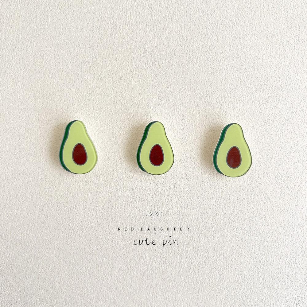 紅女兒〔原創設計小物〕別針 胸針 徽章 壓克力別針 小別針 可愛 胸章 鴨子 兔子 鯊魚 酪梨 小鴨-細節圖4