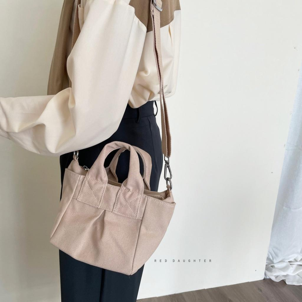 紅女兒〔兩用小小包〕帆布托特包 手提帆布包 帆布包 手提包 小包包 帆布小包 拉鍊帆布包 大包 小包 托特包 三用包-細節圖6