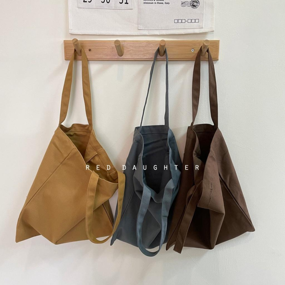 紅女兒〔高密度實色美〕帆布袋 厚磅 手提袋 帆布包 肩背袋 購物袋 提袋 素色帆布袋 帆布袋大容量 黑色 a4帆布袋-細節圖3