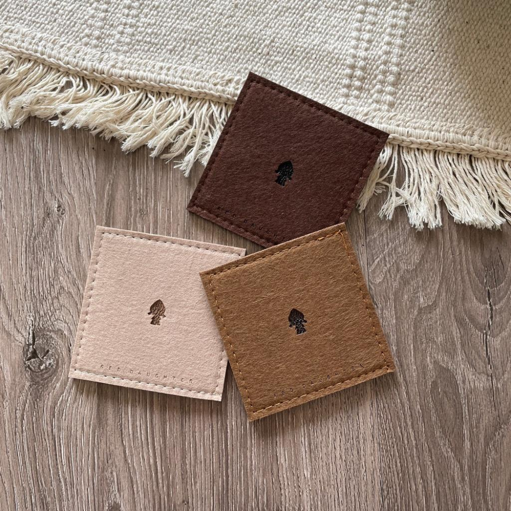 紅女兒［厚杯墊組］杯墊 毛氈杯墊 杯墊組 小杯墊 聖誕樹 聖誕禮物 聖誕節禮物 聖誕節 小禮物 red daughter-細節圖7