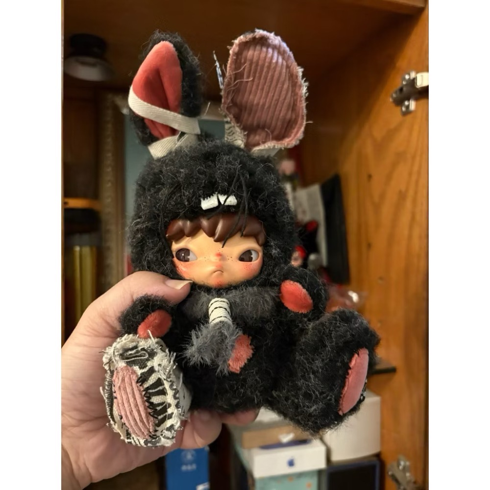 POP MART 泡泡瑪特 HIRONO小野兔隱藏版絨毛黑款一隻-細節圖4