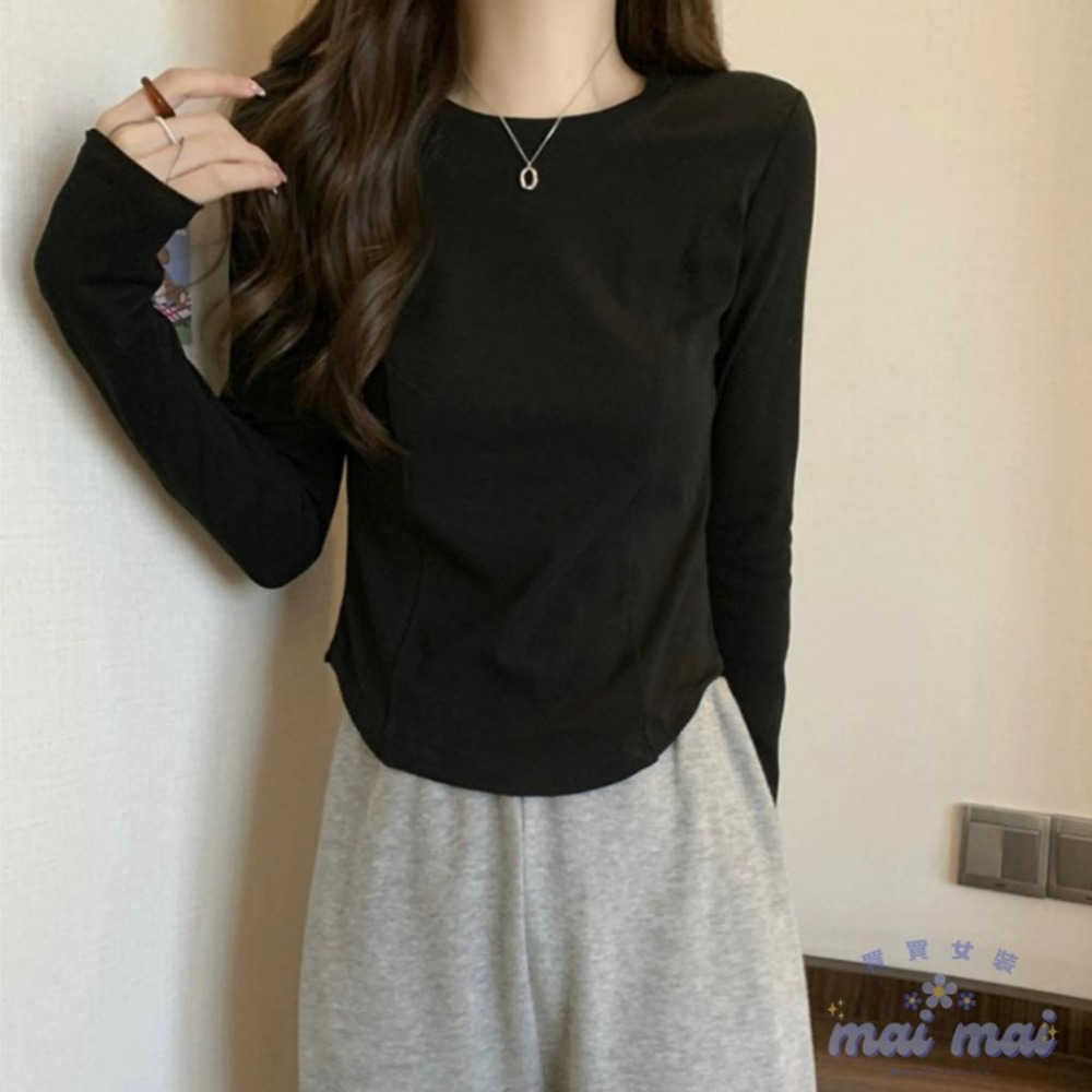 【買買女裝】台灣現貨 薄款弧形長袖上衣 長袖t恤 春秋薄上衣 女生上衣 薄長袖 素T 素面上衣 長袖上衣【W332#】-細節圖5