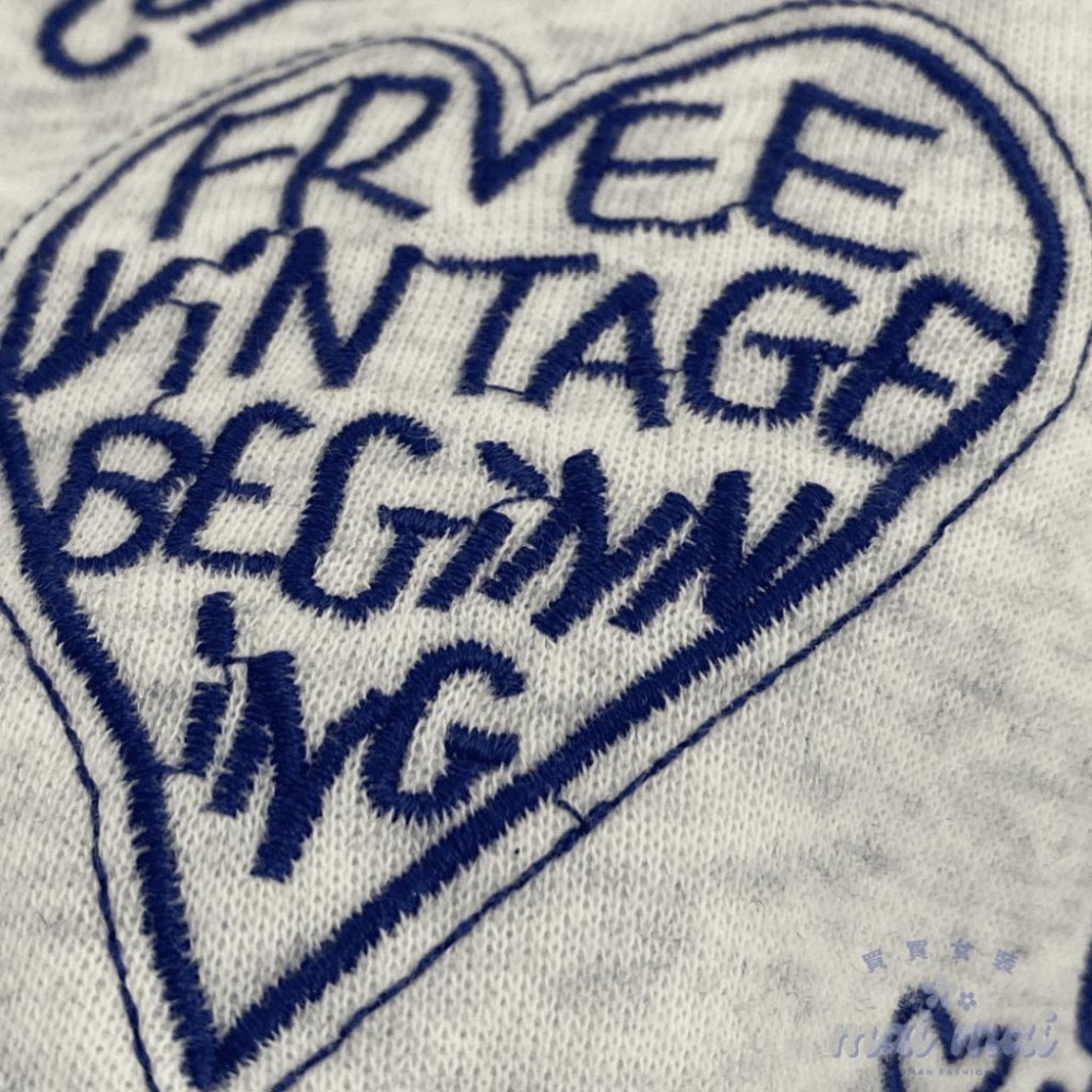 【買買女裝】台灣現貨 兔兔天使大學t 刺繡大學踢 大學t長袖 韓版大學t 美式大學t 韓國大學t 冬天女裝【W325#】-細節圖4