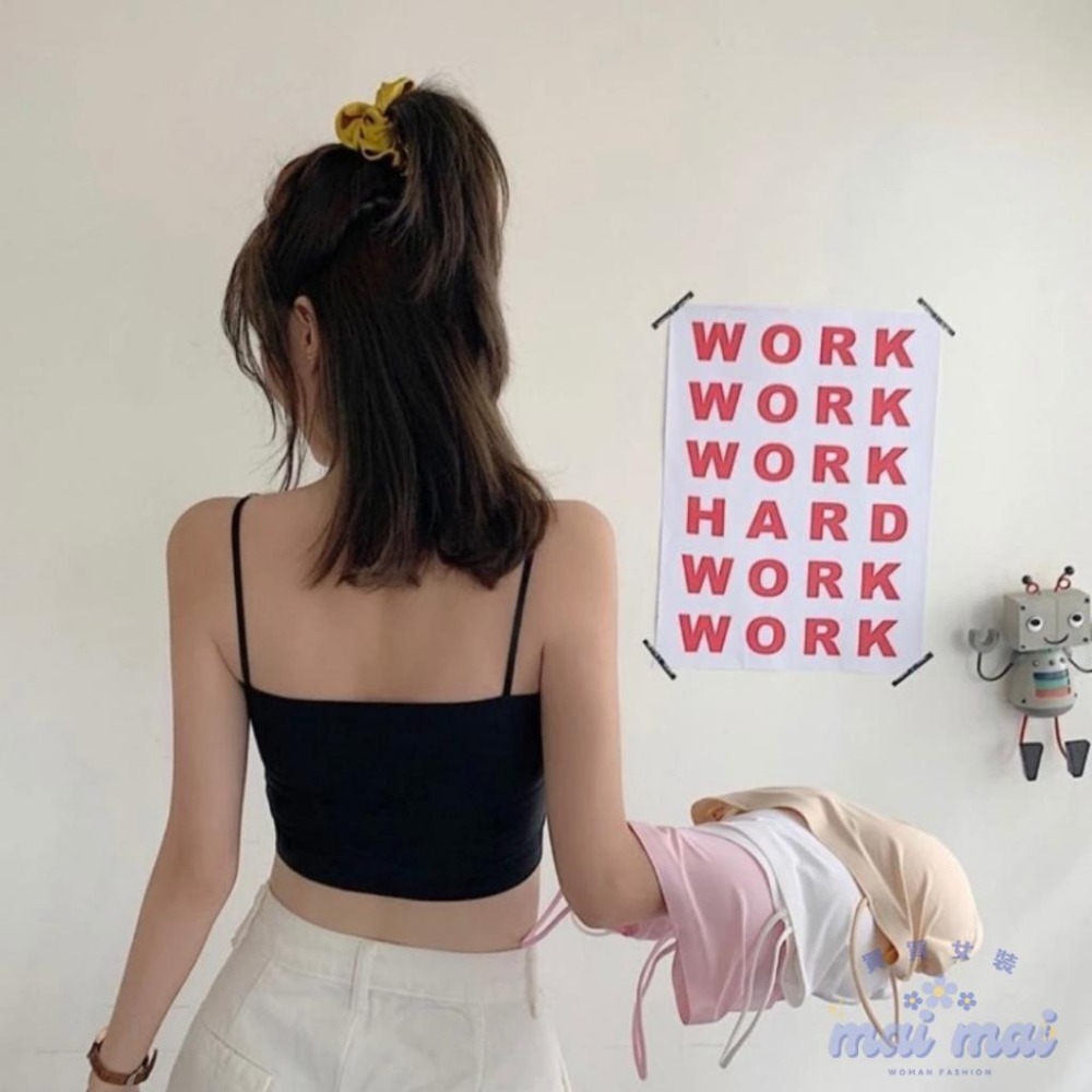 【買買女裝】台灣現貨 可拆洗小可愛 冰絲涼感平口細肩 帶胸墊免穿內衣 無痕背心 小可愛 冰絲背心 短版上衣【B802#】-細節圖4