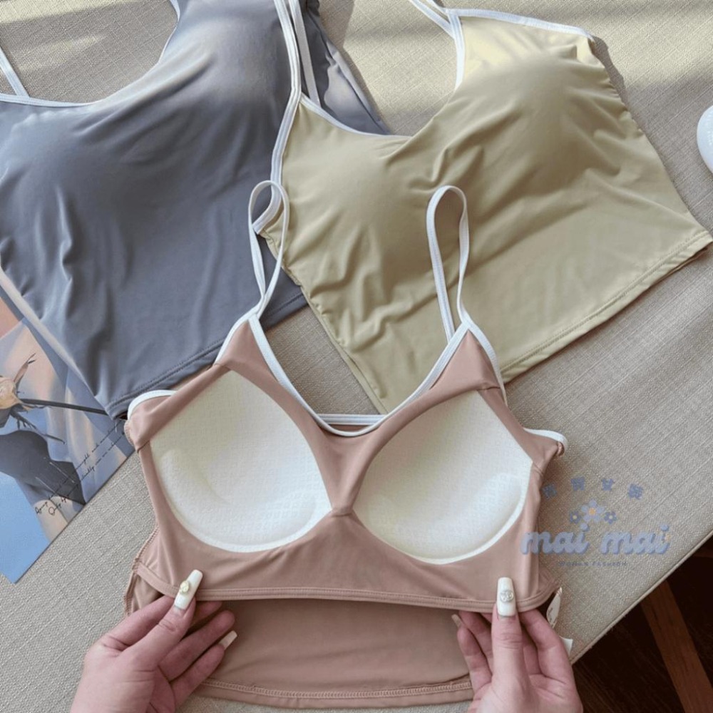 【買買女裝】台灣現貨 高品質 撞色細肩帶冰絲背心 小可愛 冰絲涼感小可愛 無痕背心 冰絲小可愛 莫代爾背心【B804-細節圖4