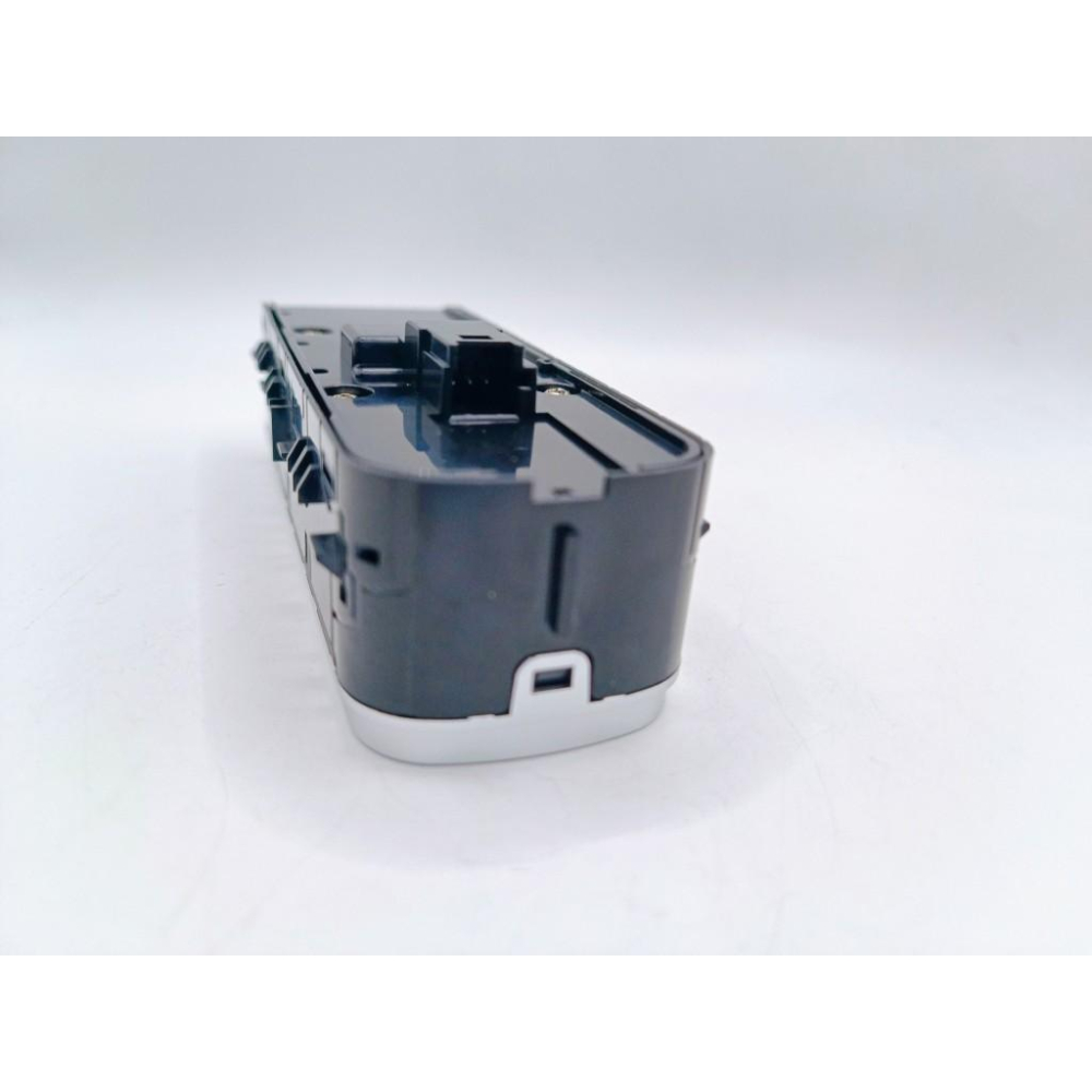 BENZ 賓士 GLE GLB GLS A200 B200 電動窗開關 車窗按鍵 玻璃升降 駕駛座總成 開關 按鍵 按鈕-細節圖5