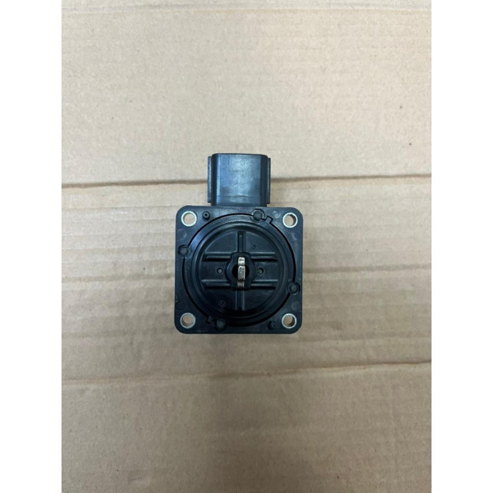 SUZUKI 鈴木 1.3 CARRY SOLIO MAP 原廠件 大氣壓力感知器 零件 日本外匯品-細節圖2