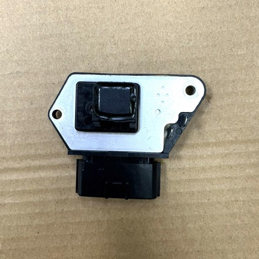 HONDA 本田 CIVIC 喜美 K8 K800 無VTEC 原廠件 點火放大器 分電盤IC 電子 訊號放大 IC-細節圖2