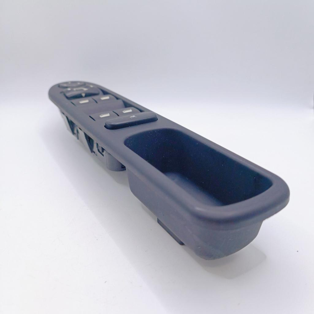 PEUGEOT 標緻 寶獅 307 電動窗升降開關 正駕駛座 左前 車窗升降開關 窗戶開關 升降器 按鈕 307SW-細節圖2