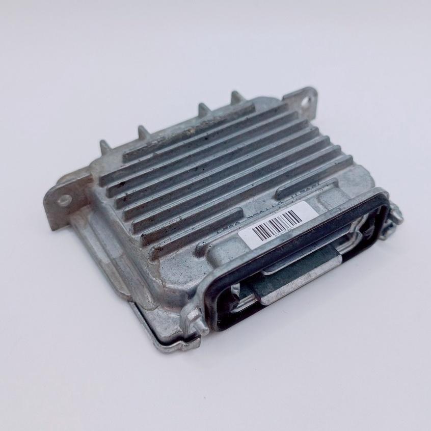 VOLVO 富豪 XC60 S80 XC90 S60 V60  VALEO 法國 原廠 HID 安定器 穩壓器 D3-細節圖2