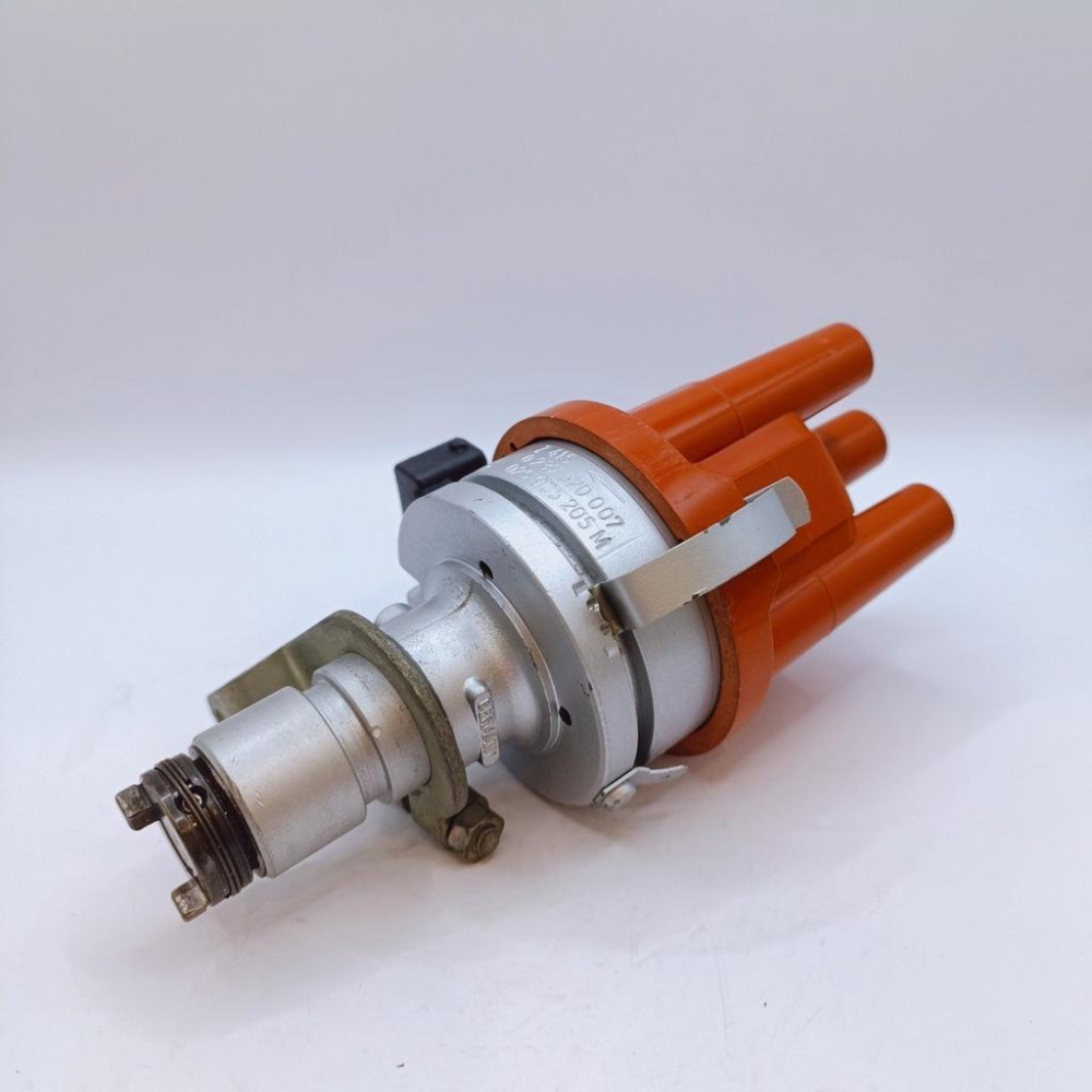 VW 福斯 TRANSPORTER T3 2.1L 德國 BOSCH 原廠分電盤 025 905 205 M 86-91-細節圖3