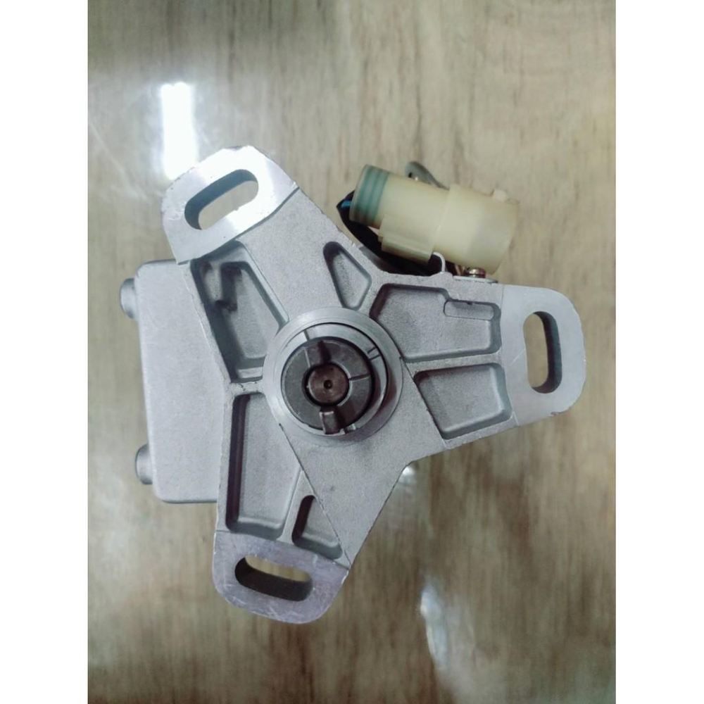 HONDA 本田 CIVIC 四代 喜美 16V CV16V K2 日本原廠外匯新品分電盤 (化油器) D4W86-10-細節圖5