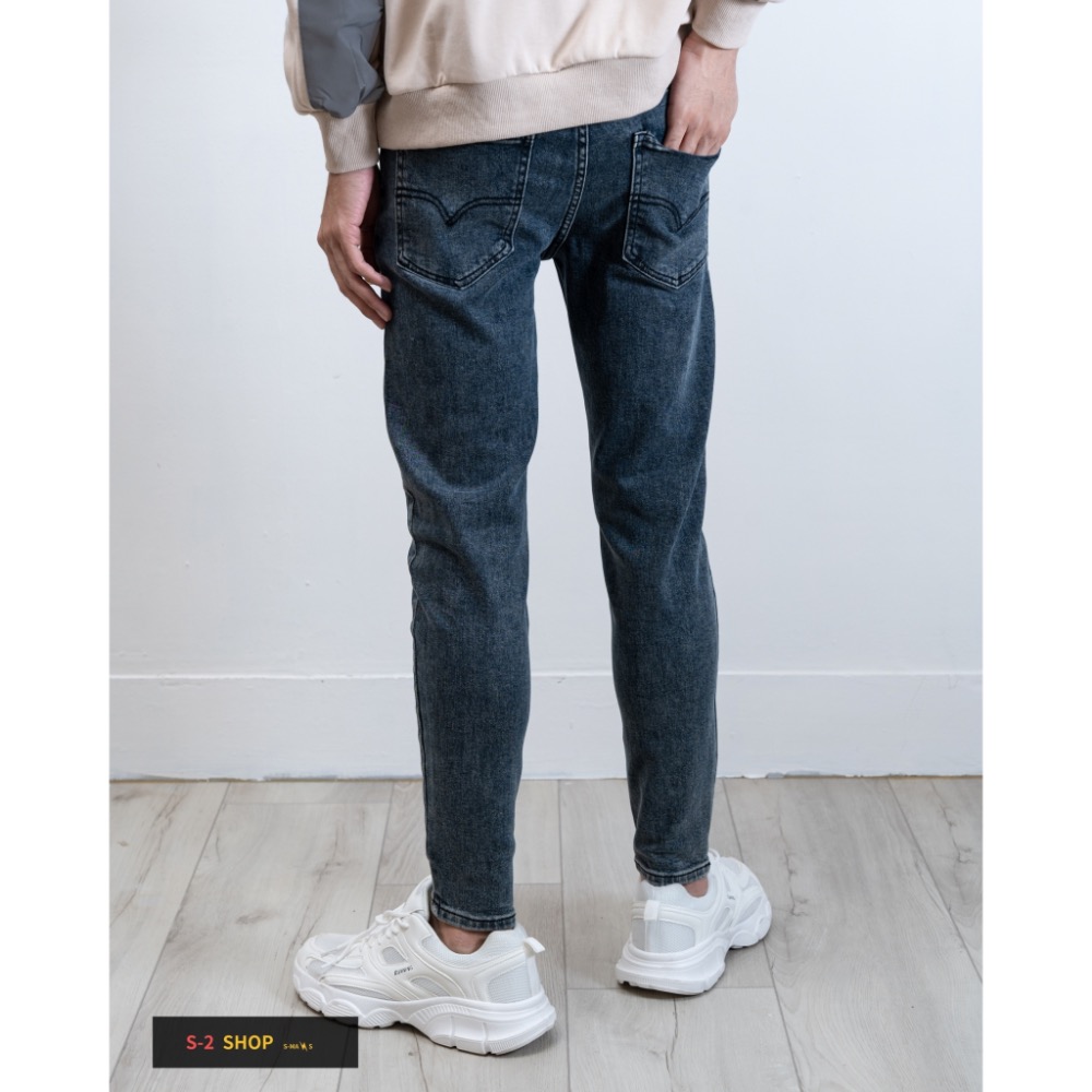 帥慘了 不是黑色的 深藍灰 必備牛仔彈力長褲-細節圖5