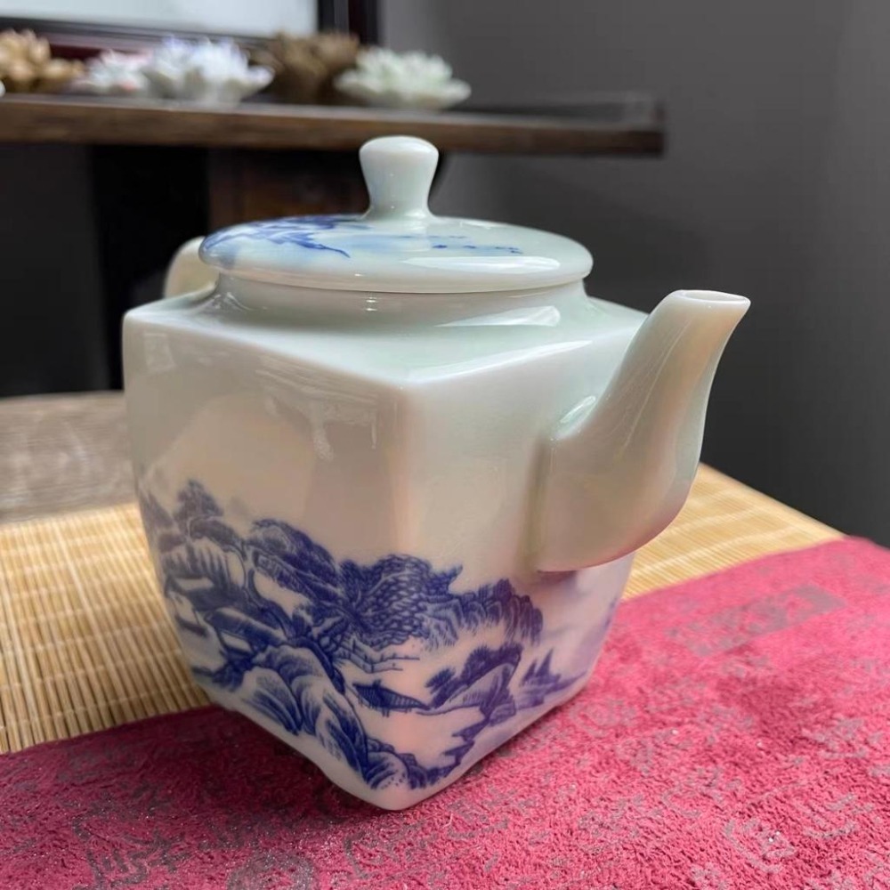 【紅芳庭】青花瓷 泡茶壺 山水 方壺 180ml 茶壺/茶具 瓷茶壺 原葉茶 功夫茶道專用器具 泡茶用具-細節圖5