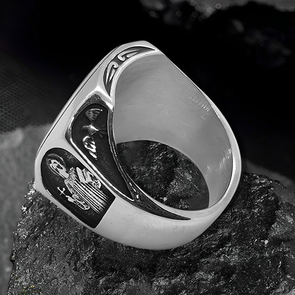 《 QBOX 》FASHION 飾品【RBR8-1047】精緻個性復古圓形驅魔十字架鑄造鈦鋼戒指/戒環-細節圖7