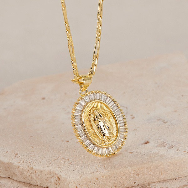 《QBOX 》FASHION 飾品【OKX726】精緻百搭復古金色橢圓鋯石聖母銅墬子項鍊/鎖骨鍊-細節圖3