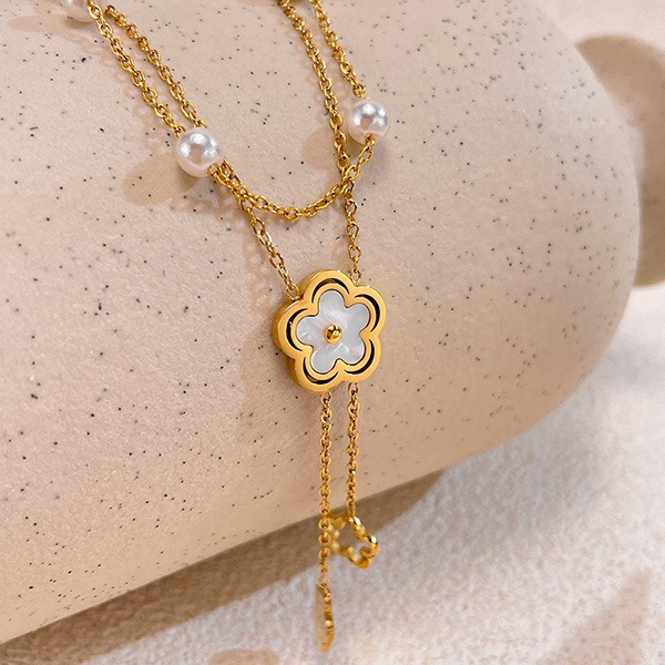 《QBOX 》FASHION 飾品【OGX2513】精緻氣質流蘇母貝花朵金色雙層鈦鋼墬子項鍊/鎖骨鍊-細節圖6