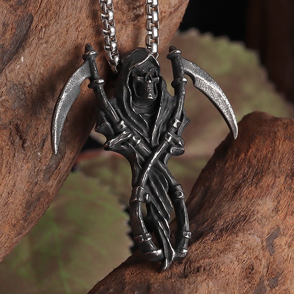 《 QBOX 》FASHION 飾品【CBP8-812】 精緻個性復古骷顱頭死神鐮刀鑄造鈦鋼墬子項鍊/掛飾-細節圖4