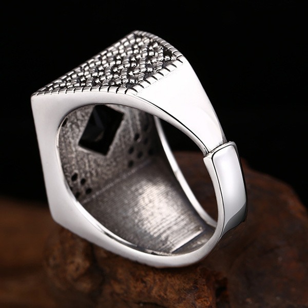 《 QBOX 》FASHION 飾品【TSR4112299】精緻個性寬版方形菱形黑鋯石純銀戒指/開口戒指-細節圖7
