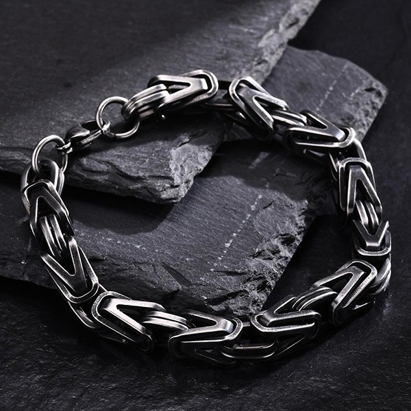 《 QBOX 》FASHION 飾品【GBR-1896】 精緻個性潮流勝利V形寬版扣環鈦鋼手鍊/手環(三色)-細節圖6