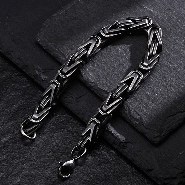 《 QBOX 》FASHION 飾品【GBR-1896】 精緻個性潮流勝利V形寬版扣環鈦鋼手鍊/手環(三色)-細節圖7