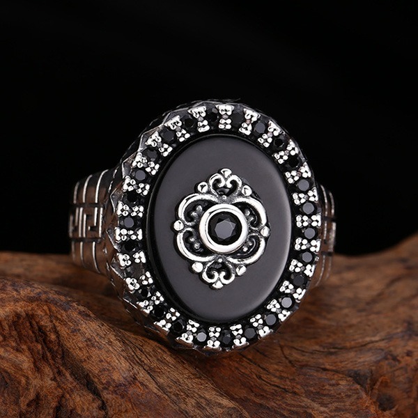 《 QBOX 》FASHION 飾品【TSR4125115】精緻個性復古方形黑瑪瑙邊鑽S925純銀戒指/開口戒指-細節圖5