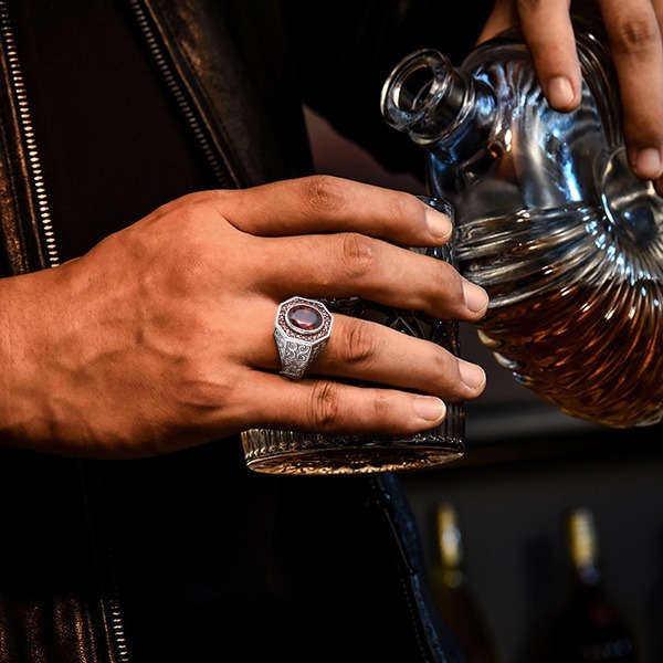 《 QBOX 》FASHION 飾品【TSR4126100】精緻個性復古八卦形鋯石藤花邊S925純銀戒指/開口戒指-細節圖8