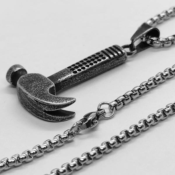《 QBOX 》FASHION 飾品【CBP8-329】精緻個性復古羊角鎚子鈦鋼墬子項鍊/掛飾-細節圖5