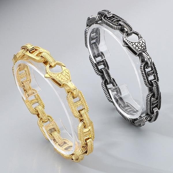 《QBOX 》FASHION 飾品【BK184815】 個性復古粗曠日字編織紋路環扣鑄造鈦鋼手鍊/手環-細節圖3