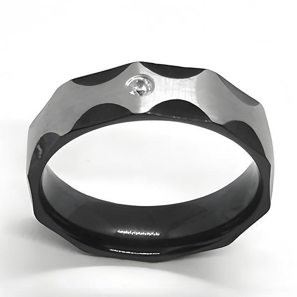 《 QBOX 》FASHION 飾品【R25061921】精緻個性暗夜棱光鑲鑽鈦鋼戒指/戒環-細節圖7