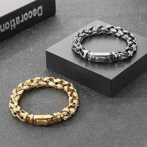 《QBOX 》FASHION 飾品【BK186918】 個性龐克風粗曠扭打紋路編織環扣鑄造鈦鋼手鍊/手環-細節圖8