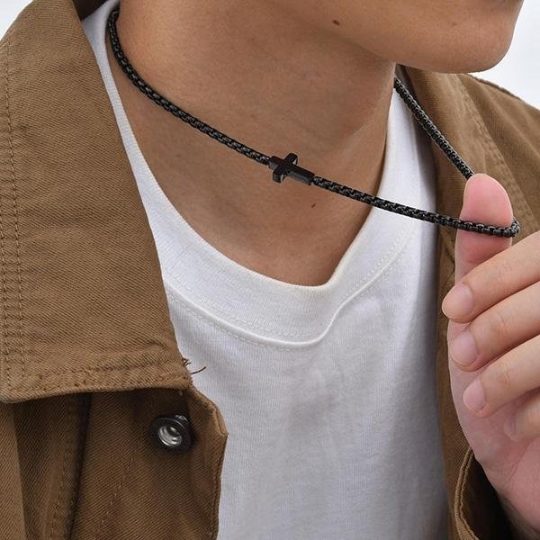 《 QBOX 》FASHION 飾品【GNC-1892】精緻個性經典輕奢十字環扣鈦鋼項鍊/鎖骨鍊-細節圖10