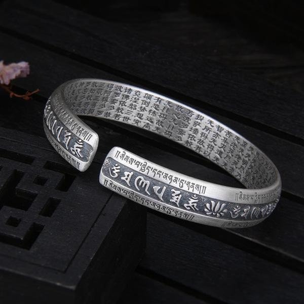 《 QBOX 》FASHION 飾品【BSB5615】精致個性復古六字真言蓮花心經S999足銀手鐲/泰銀手環-細節圖4