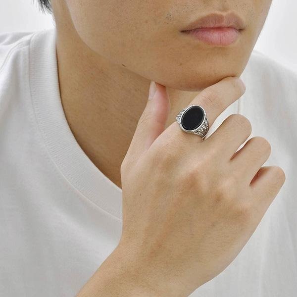 《 QBOX 》FASHION 飾品【GRC-840】精緻個性復古雕花橢圓形黑寶石鈦鋼戒指/戒環(二款)-細節圖8