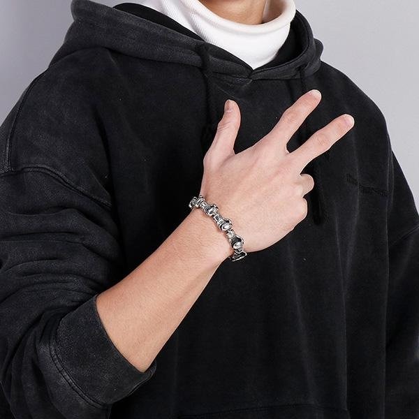 《QBOX 》FASHION 飾品【BK81409】 個性運動風拳擊手套環扣鈦鋼手鍊/手環-細節圖10