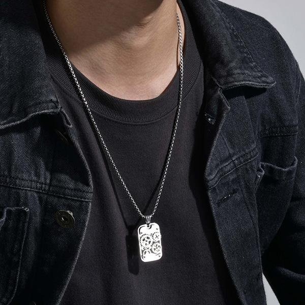 《 QBOX 》FASHION 飾品【GPN-362】精緻個性龐克風機械齒輪軍牌鈦鋼墬子項鍊/掛飾-細節圖6