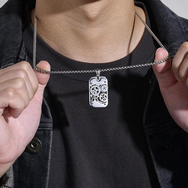 《 QBOX 》FASHION 飾品【GPN-362】精緻個性龐克風機械齒輪軍牌鈦鋼墬子項鍊/掛飾-細節圖7