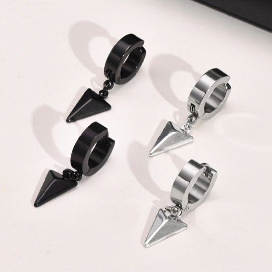 《 QBOX 》FASHION 飾品【EEH-451】精緻個性歐美能量三角形環扣式鈦鋼耳環/耳飾(二款)-細節圖3