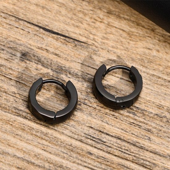 《 QBOX 》FASHION 飾品【EEH-552】精緻個性菱形面與光滑面設計鈦鋼環扣式耳環(三色)-細節圖7