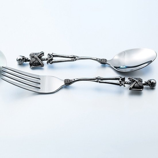 《 QBOX 》FASHION 飾品【B202914】精緻個性骸骨盛宴・骷髏造型餐具組手工鈦鋼餐具叉子/湯匙-細節圖4