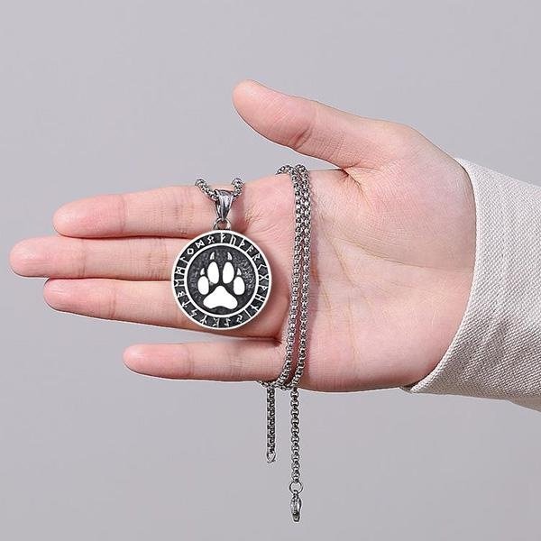 《QBOX 》FASHION 飾品【CBP8-280】精緻個性北歐符文字母熊掌印鑄造鈦鋼墬子項鍊/掛飾-細節圖7