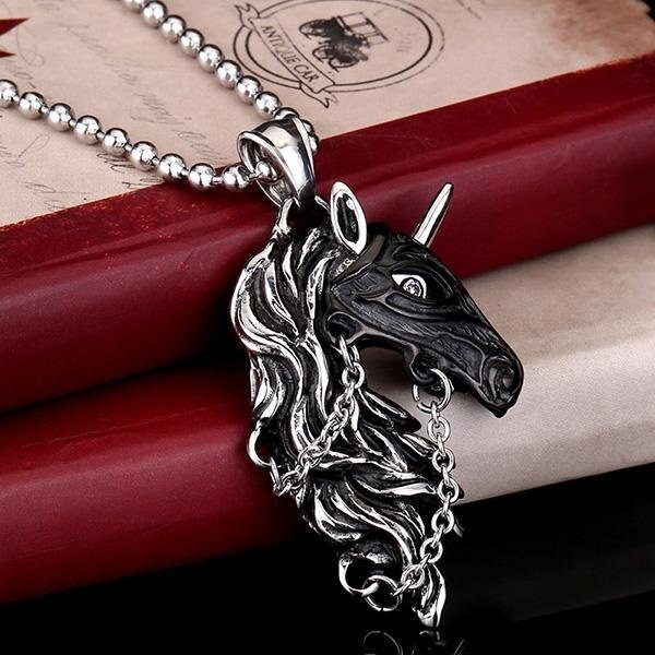 《QBOX 》FASHION 飾品【CBP8-107】精緻個性暗黑風獨角獸獨角馬駒鈦鋼墬子項鍊/掛飾-細節圖3