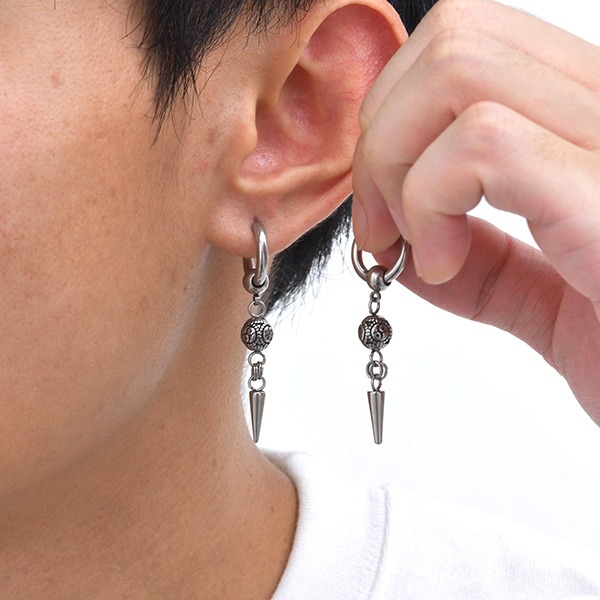 《 QBOX 》FASHION 飾品【GED-900】精緻個性立體十字架幾何錐形鈦鋼耳環/耳飾(三款)-細節圖8